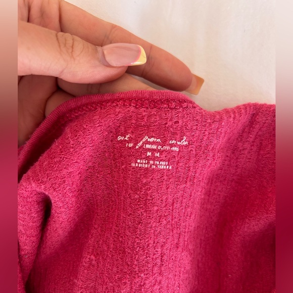 Urban Outfitters Out From Under Ribbed Cropped Tank in Hot Pink size Medium - Picture 3 of 3